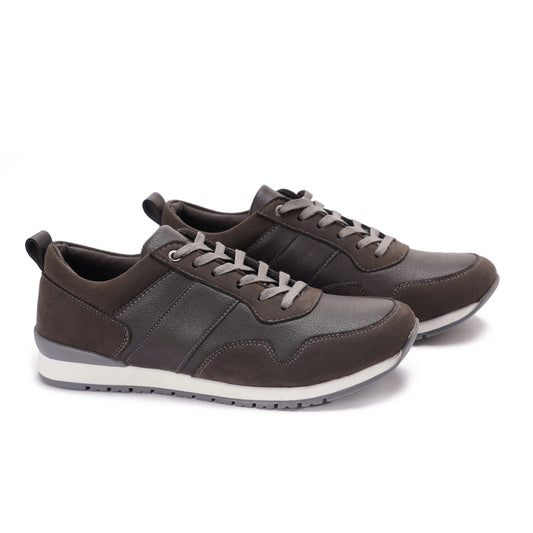 Low Top Laced Sneaker