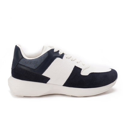 Low Top Laced Sneaker